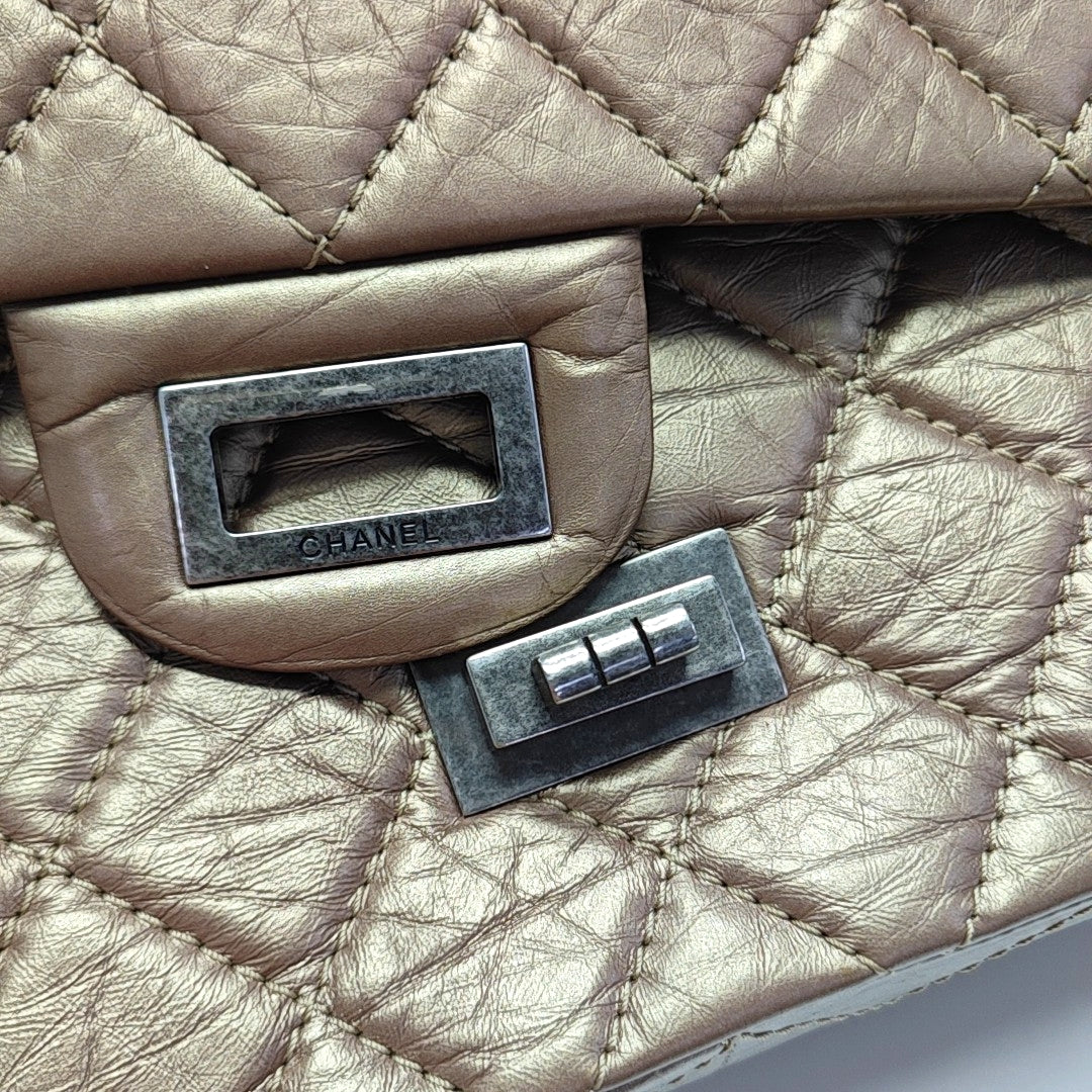 CHANEL 2.55 Maxi Super Large Golden Leather Quilted Single Shoulder Bag Crossbody Bag Palladium Hardware 16 Clasp-(SKU)-970538334