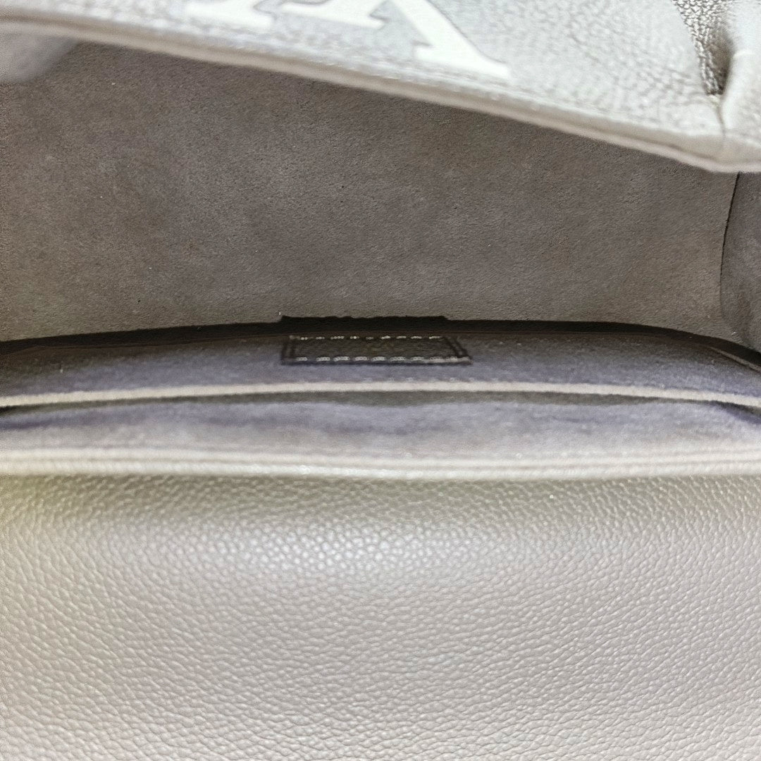 LOUIS VUITTON FAVORITE Gray Cowhide Embossed Shoulder Bag Crossbody 2 Removable Straps Golden Hardware-(SKU)-969275114