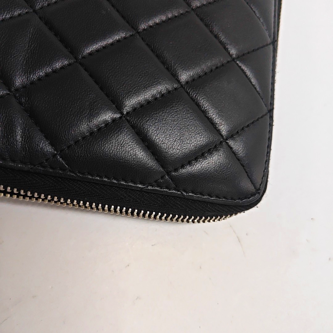 CHANEL Black sheepskin diamond quilted handbag Silver Hardware 15nan-(SKU)-949359055
