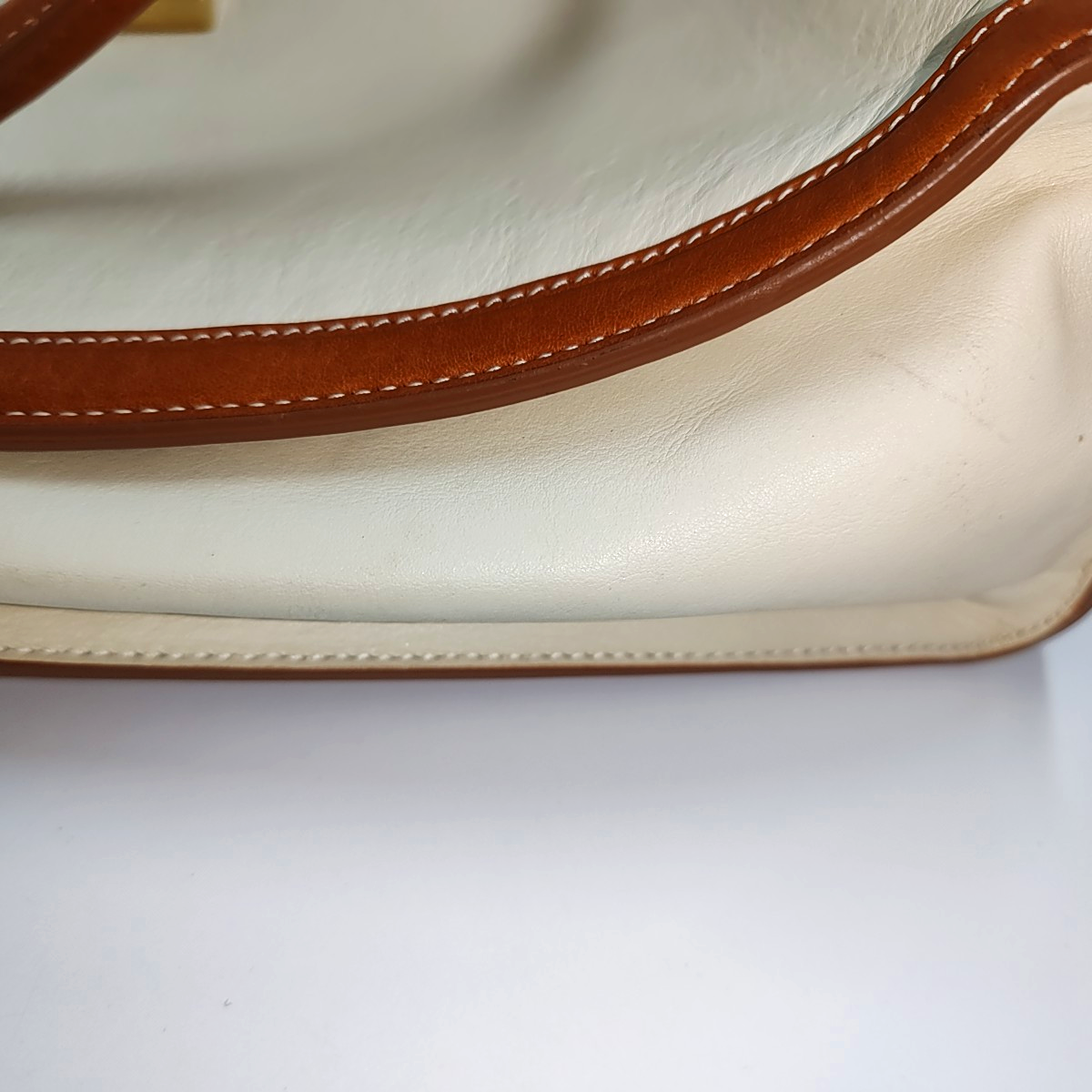 FERRAGAMO Beige Leather Tote Bag Golden hardware-(SKU)-933984180