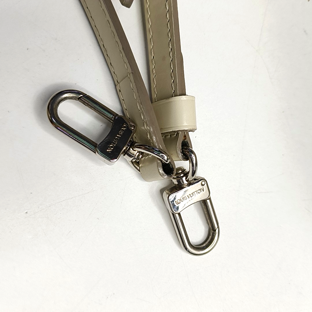 LOUIS VUITTON BREA Medium size 白色EPI牛皮水波纹医生包Shoulder Bag Handbag Silver Hardware Removable shoulder strap-(SKU)-954459175
