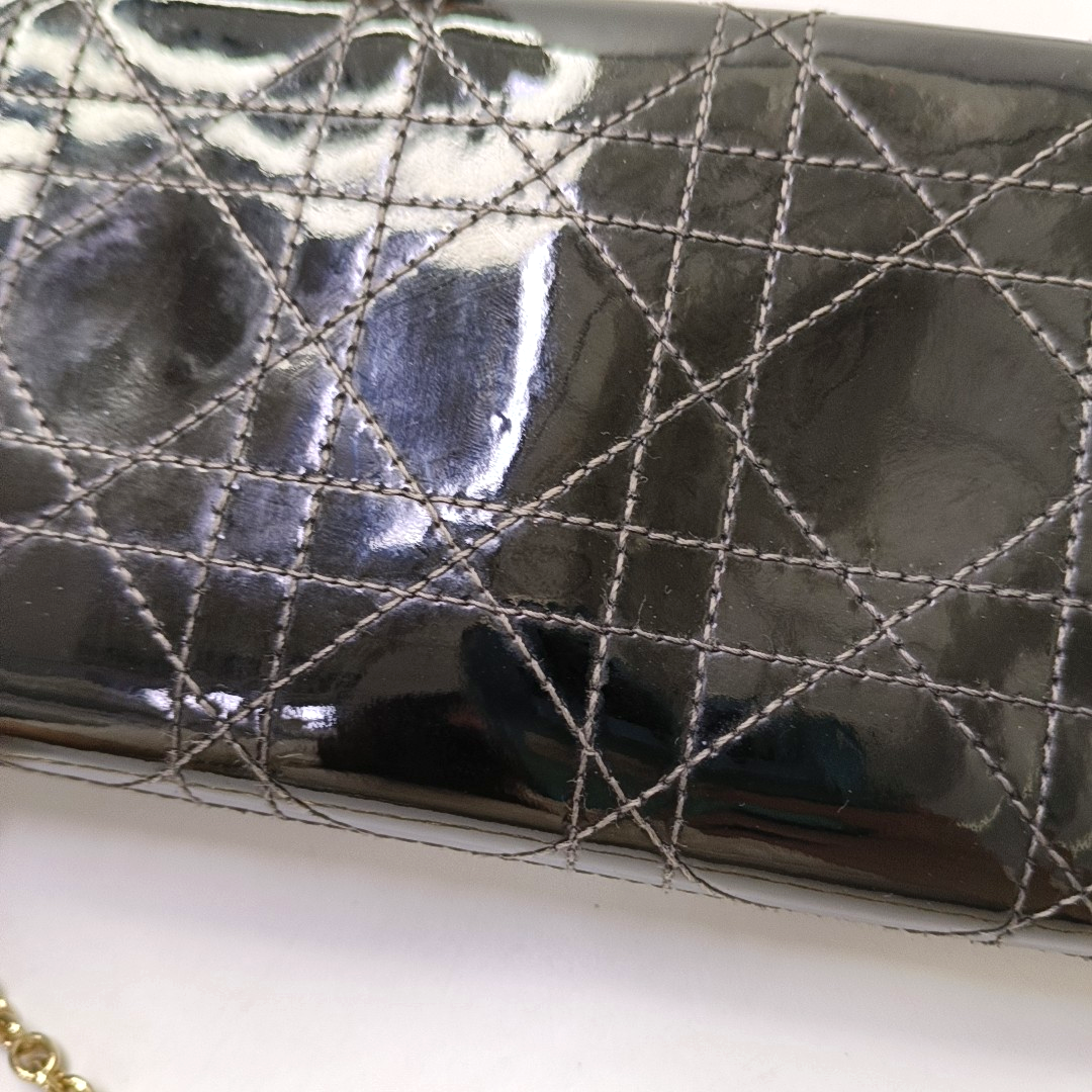 DIOR Lady Dior Black Patent Leather Wicker Pattern Quilted Handbag Golden hardware-(SKU)-954980495
