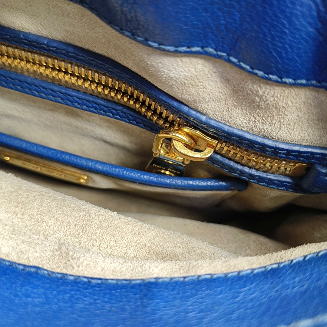 Miu Miu Tote bag Blue Cowhide Crumpled Shoulder Bag Single Shoulder Bag Crossbody Bag Golden hardware Removable shoulder strap-(SKU)-950926688
