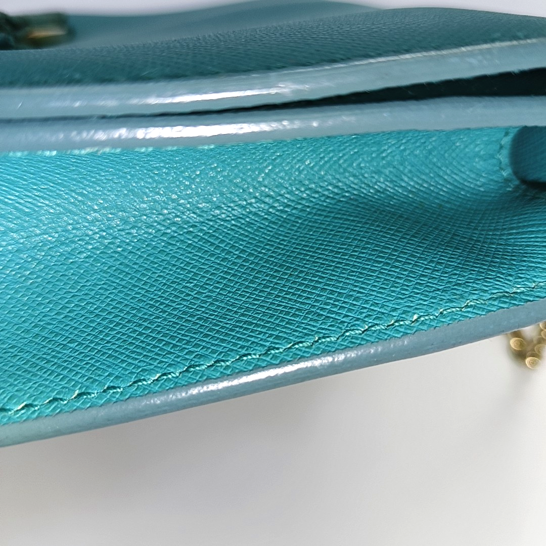 FERRAGAMO Vara Green Cowhide Single Shoulder Bag Crossbody Golden hardware Removable shoulder strap-(SKU)-930663462