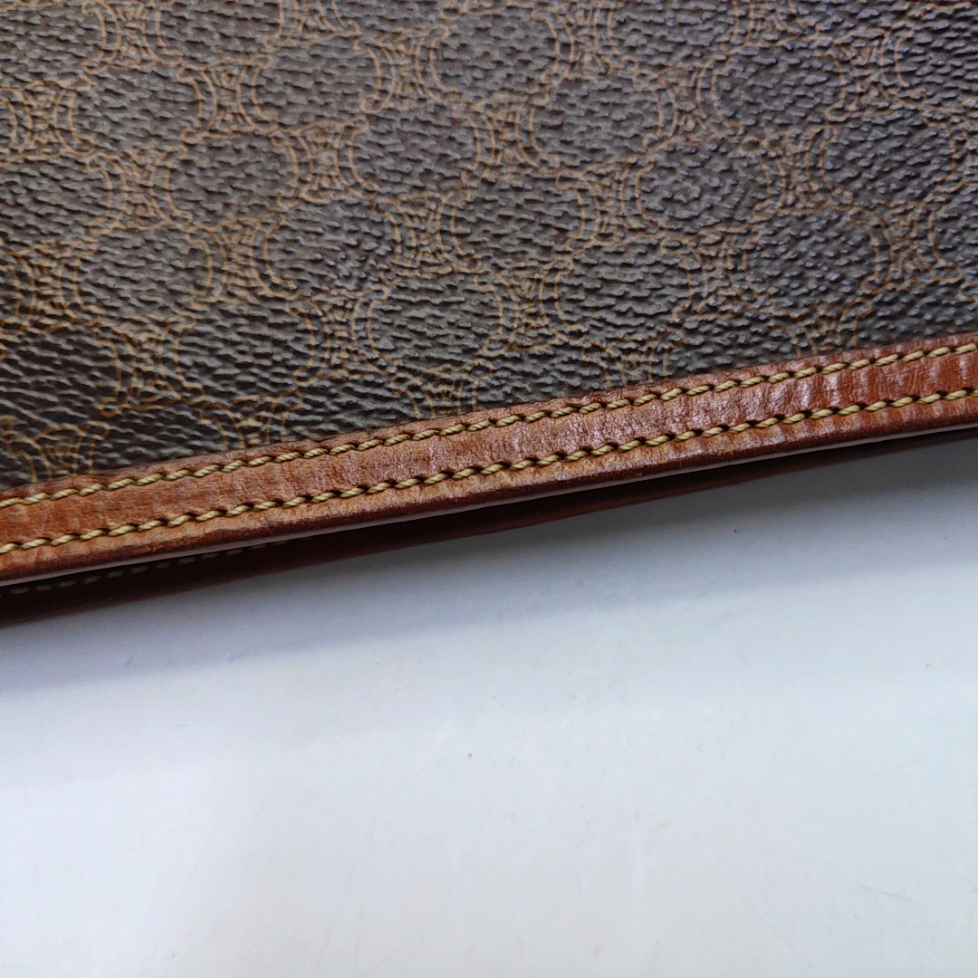 CELINE Brown Coated Canvas Triumph Clutch Golden hardware-(SKU)-946249949