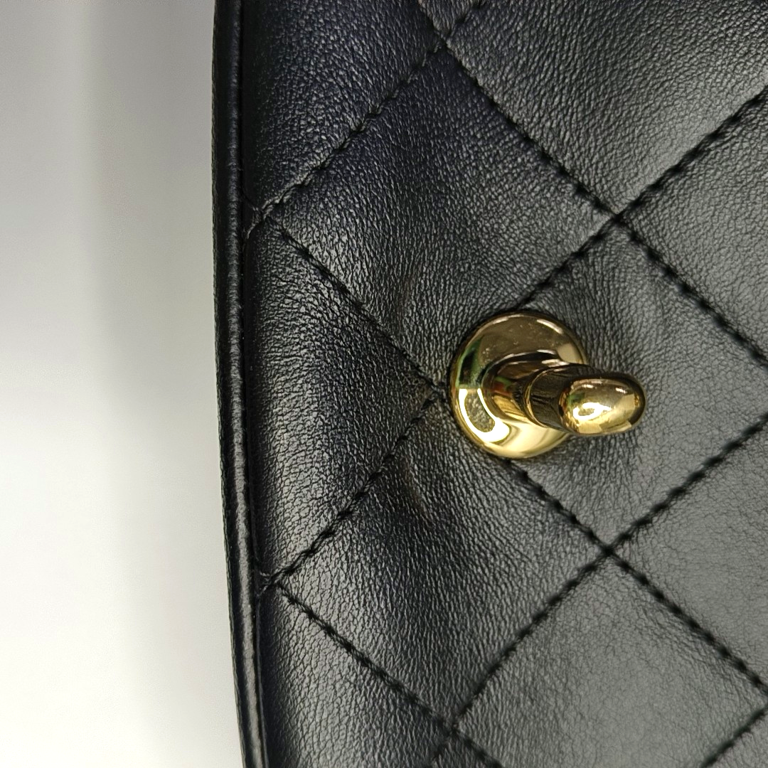 CHANEL CHAIN INFINITY TOP HANDLE Small Black Lambskin Quilted Chain Strap Shoulder Bag Crossbody Bag Golden Hardware 30cm-(SKU)-961018238