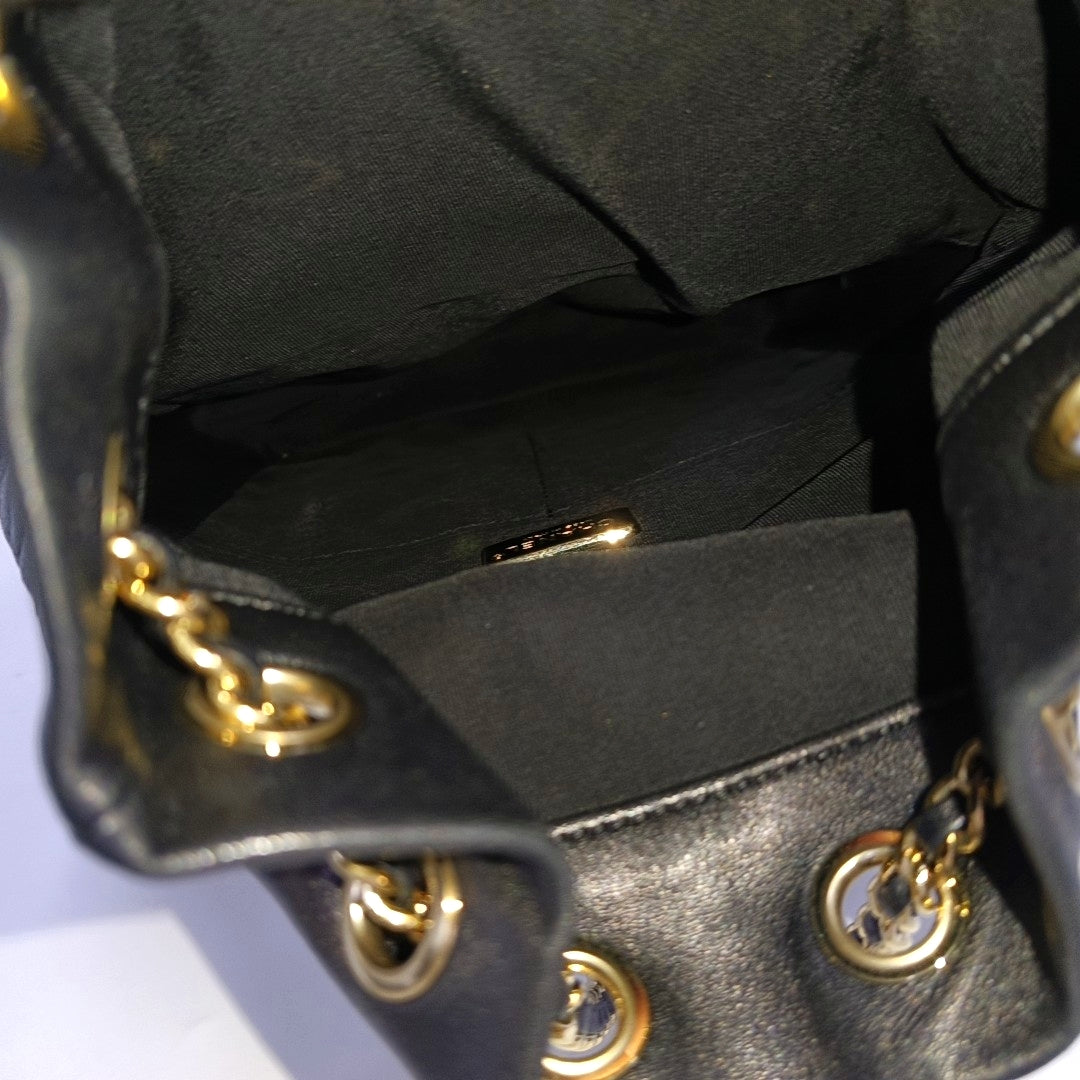 CHANEL IN SEOUL Small Size Black Lamb Leather Quilted Backpack Gold Hardware 21 Clasp-(SKU)-961468828