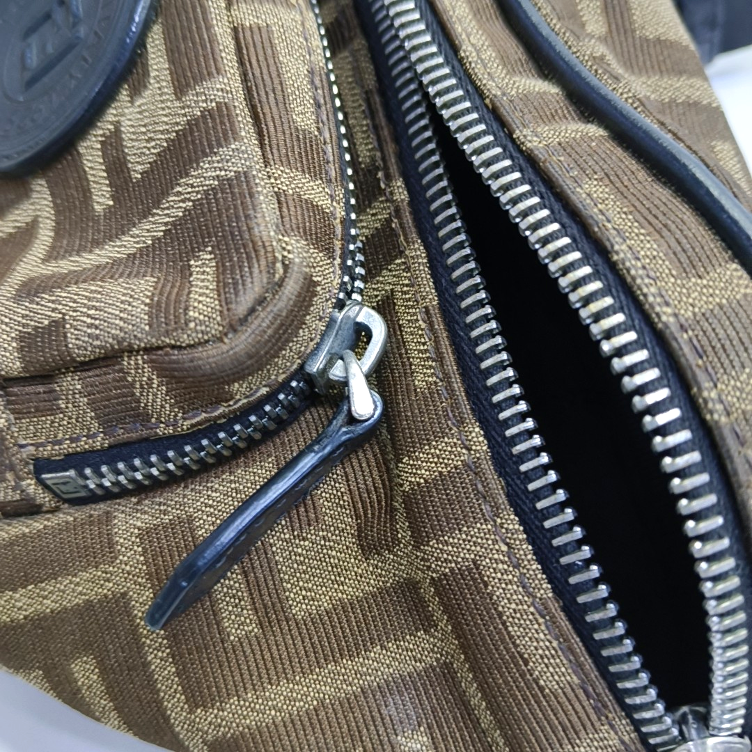 FENDI 棕色帆布双F腰包腰包/胸包 Silver Hardware-(SKU)-937615271
