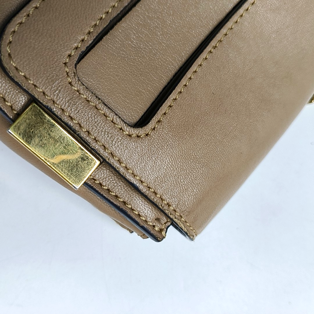 Chloé Elle Brown Leather Crossbody Single Shoulder Bag Golden hardware-(SKU)-957308916