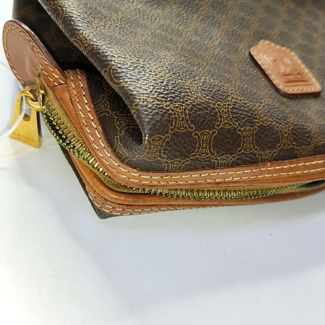 CELINE Brown Coated Canvas Triumph Clutch Golden hardware-(SKU)-950486947