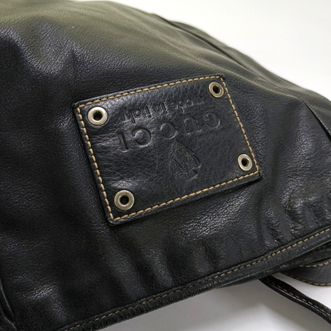 GUCCI Black Leather Studs Single Shoulder Crossbody Bag Golden hardware-(SKU)-946015395