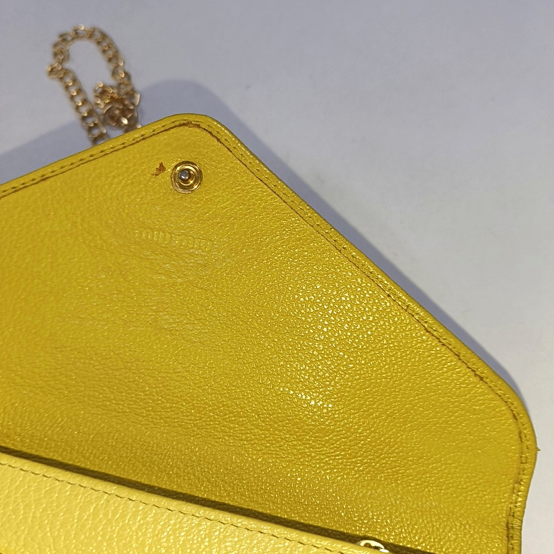 Miu Miu Love Yellow Cowhide Wallet Golden hardware-(SKU)-941953467