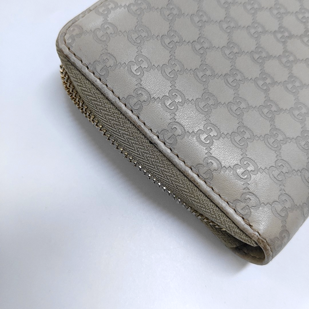 GUCCI Gray Cowhide Monogrammed Embossed Wallet Golden hardware-(SKU)-959914581