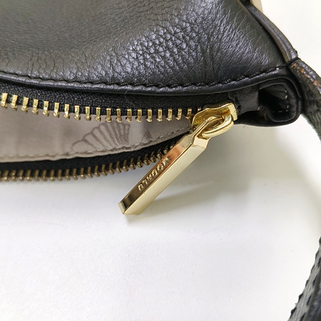 MODALU Bucket bag Black Leather Single Shoulder Bag Handbag Crossbody Golden hardware Removable shoulder strap-(SKU)-14487317