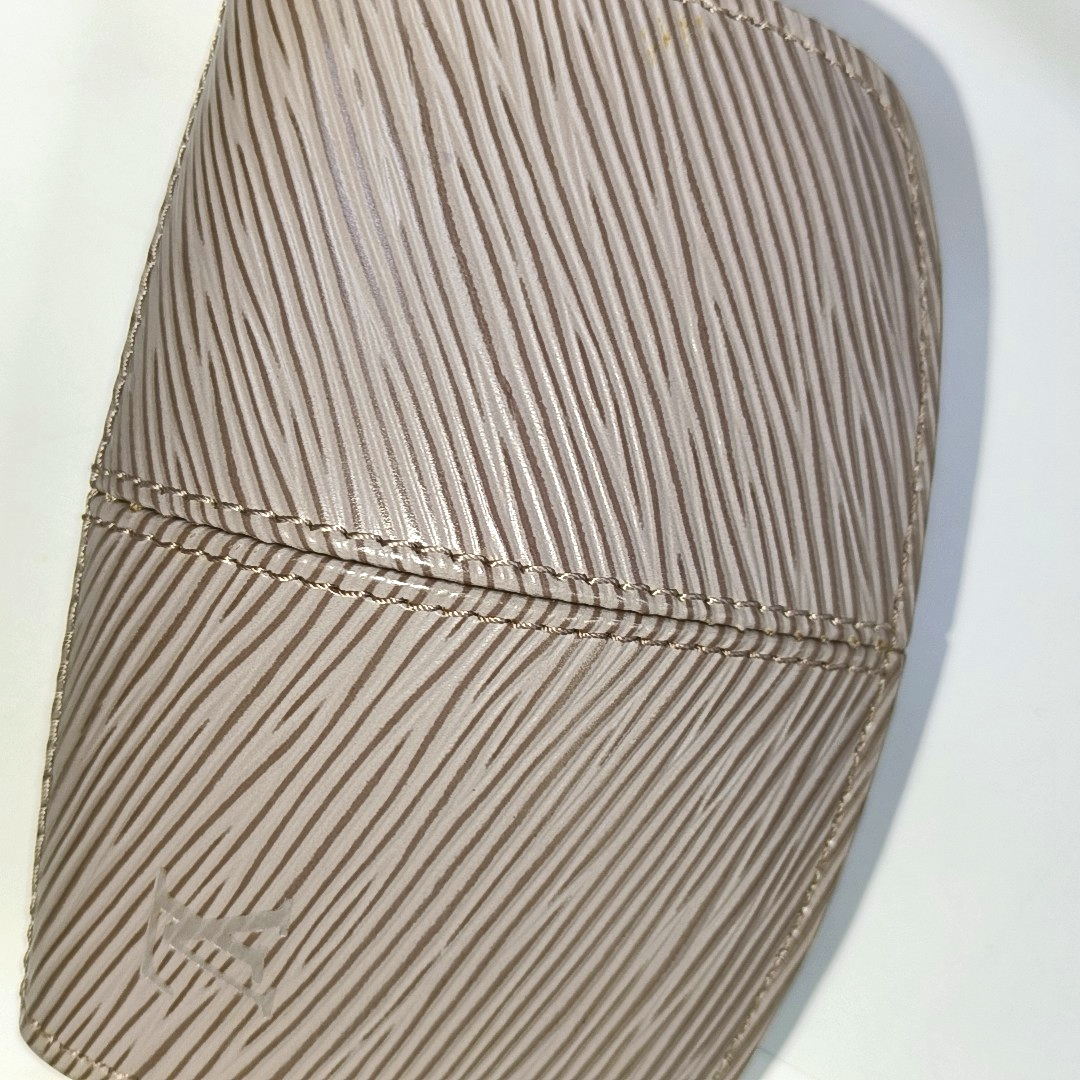 LOUIS VUITTON DEMI LUNE 浅紫色EPI牛皮水波纹Key包 Silver Hardware Vintage model-(SKU)-939006721