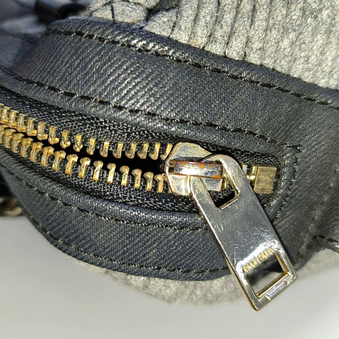 DIESEL Gray Fabric Quilted Single Shoulder Bag Golden hardware Removable shoulder strap-(SKU)-938079464