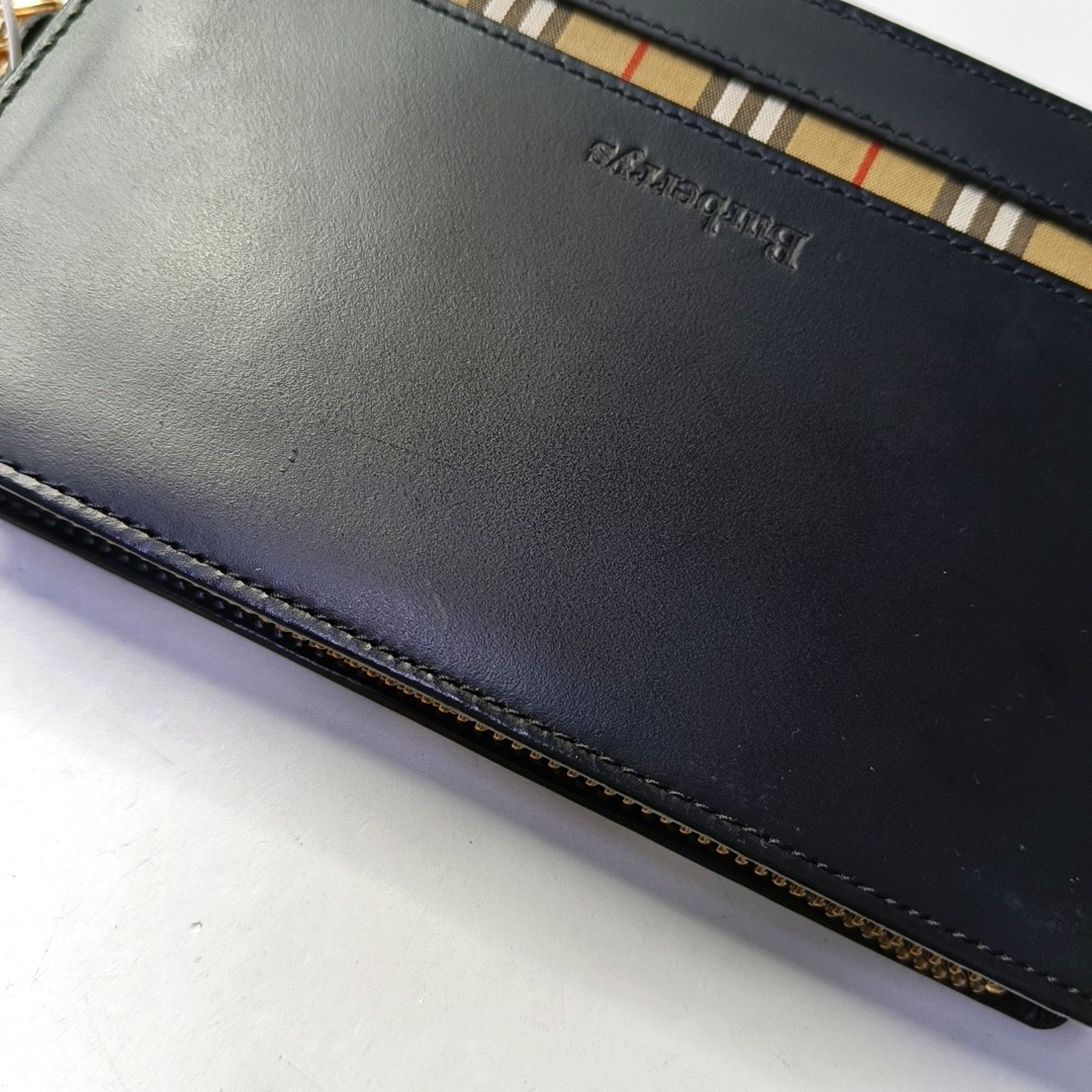 BURBERRY Black Cowhide Clutch Golden hardware-(SKU)-948083814
