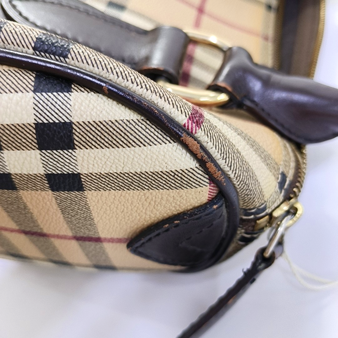BURBERRY Medium size Khaki Coated Canvas War Horse Grain Handbag Golden hardware-(SKU)-960568597