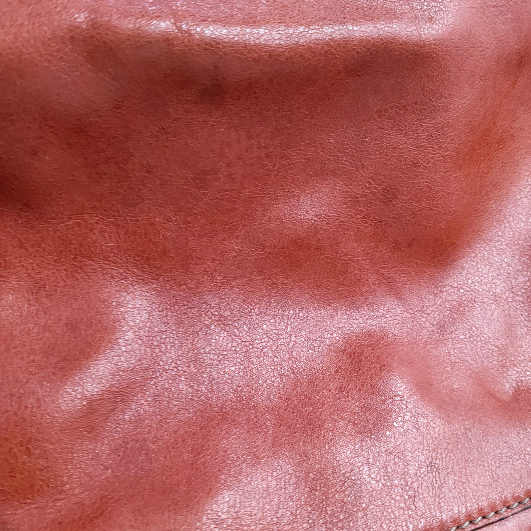 LOEWE Red Cowhide Tote Bag Golden hardware-(SKU)-957327869