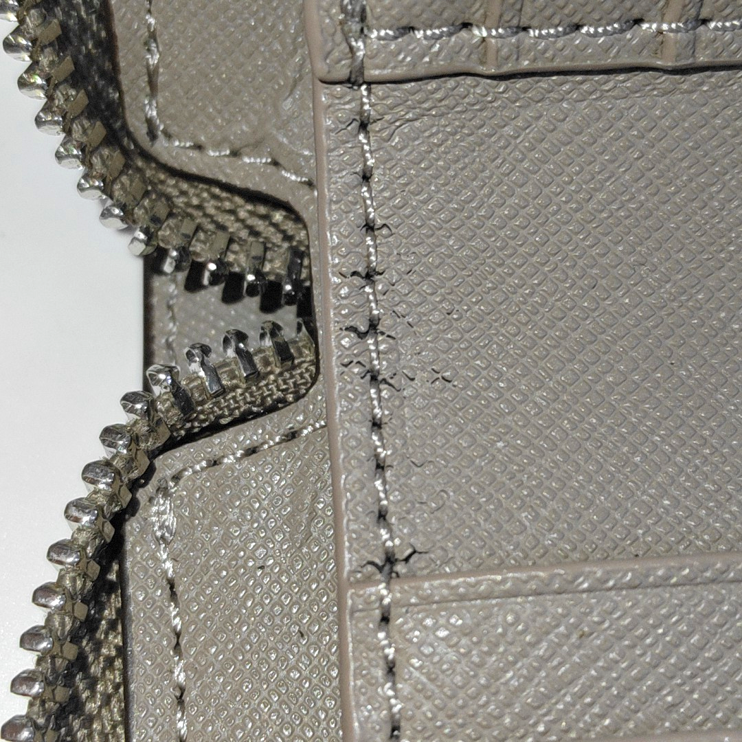 TORY BURCH Gray Leather Embossed Wallet Silver Hardware-(SKU)-14016199