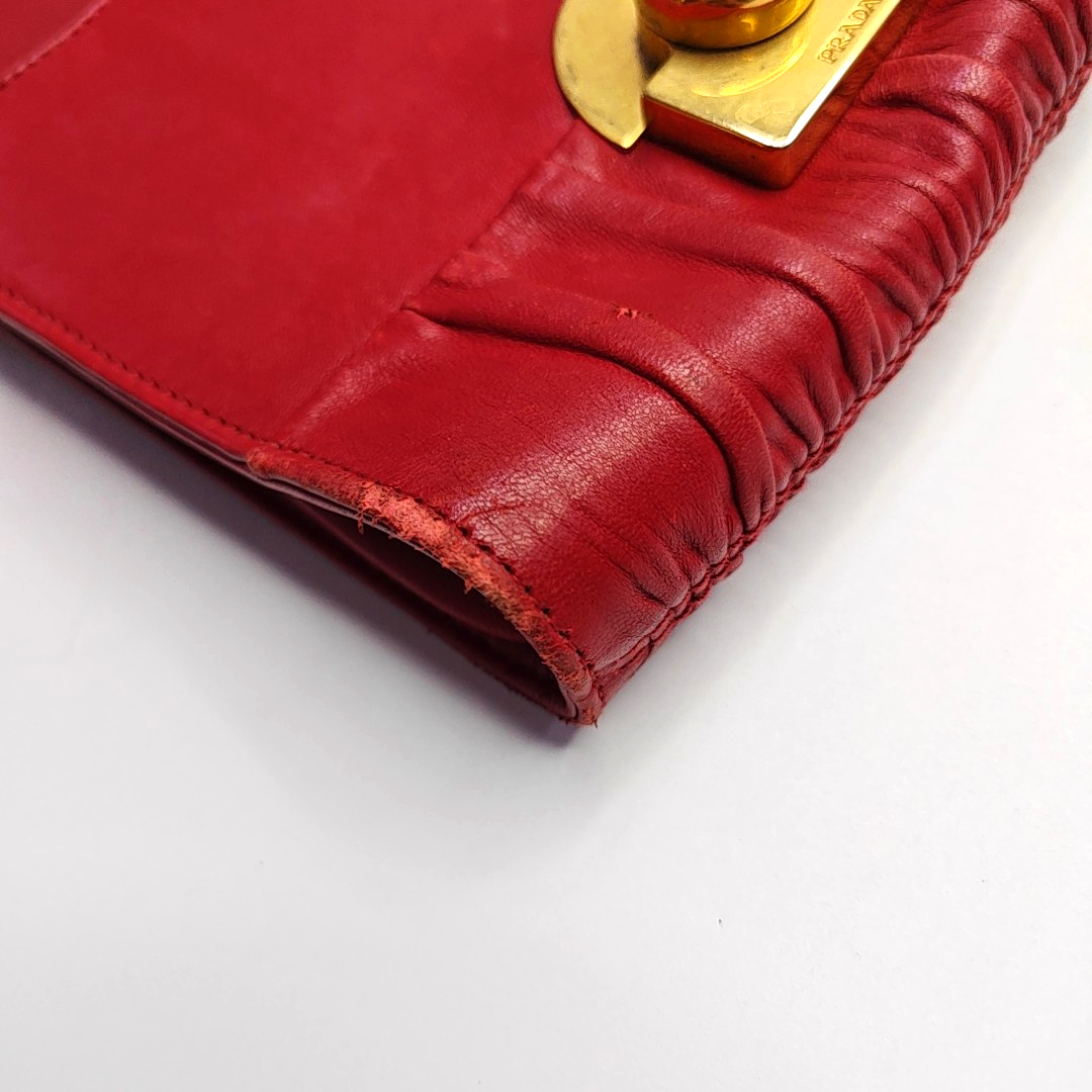 PRADA Red Cowhide Quilted Crossbody Bag Single Shoulder Bag Golden hardware Removable shoulder strap-(SKU)-960577105
