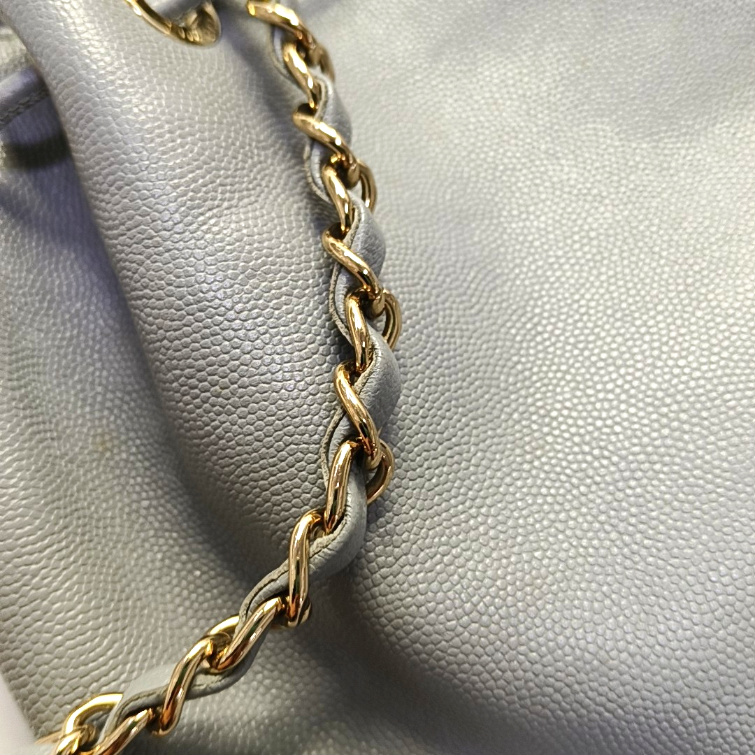 CHANEL DEAUVILLE DRAWSTRING BUCKET Medium Grey Grained Leather Drawstring Bucket Bag Crossbody Bag Single Shoulder Bag Golden Hardware 29cm-(SKU)-951664392