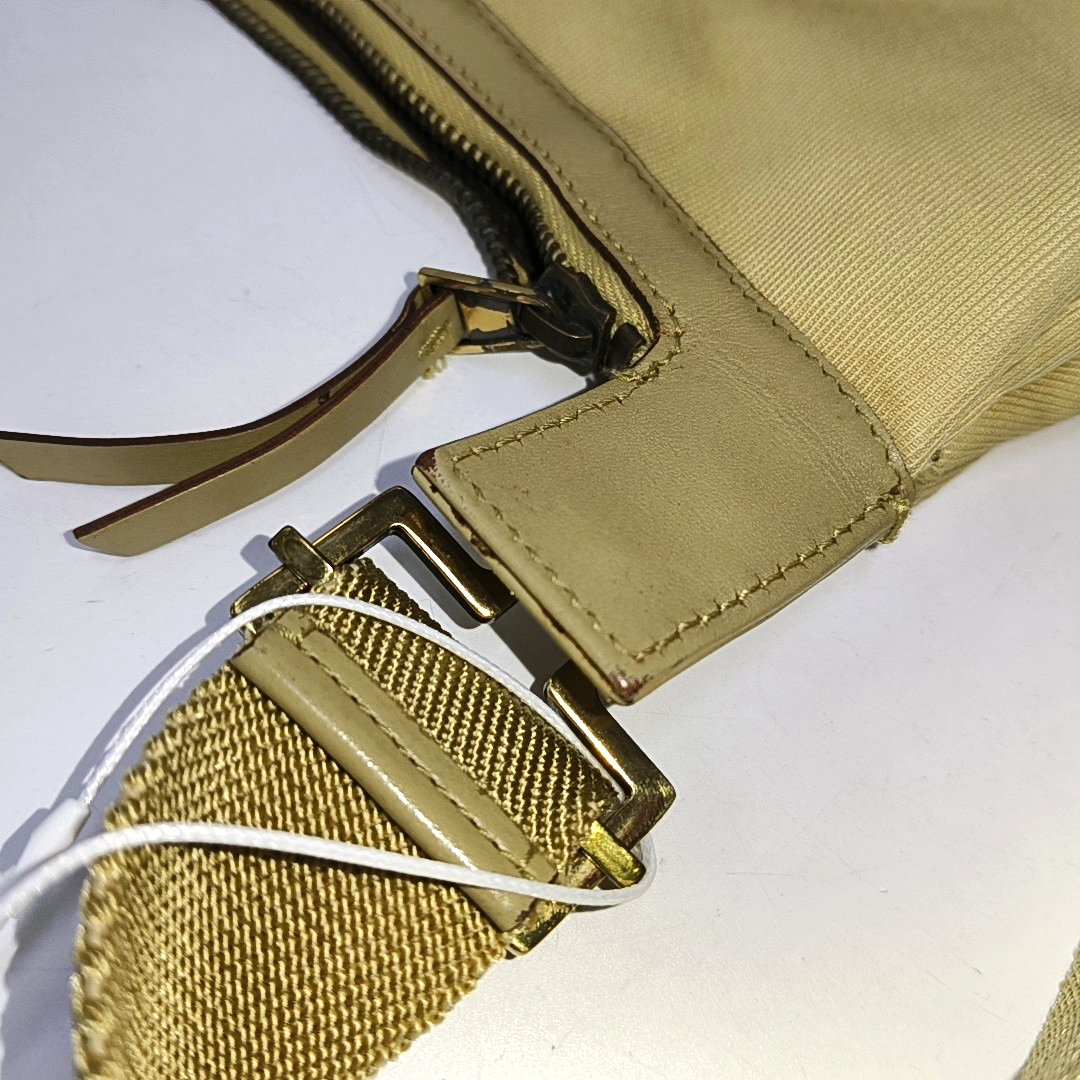 GUCCI Khaki Canvas Single Shoulder Bag, Crossbody Bag Golden hardware-(SKU)-941853667