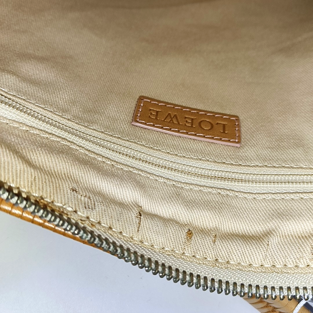 LOEWE Khaki canvas old flower floral single shoulder bag crossbody bag Silver Hardware Removable shoulder strap-(SKU)-944298233
