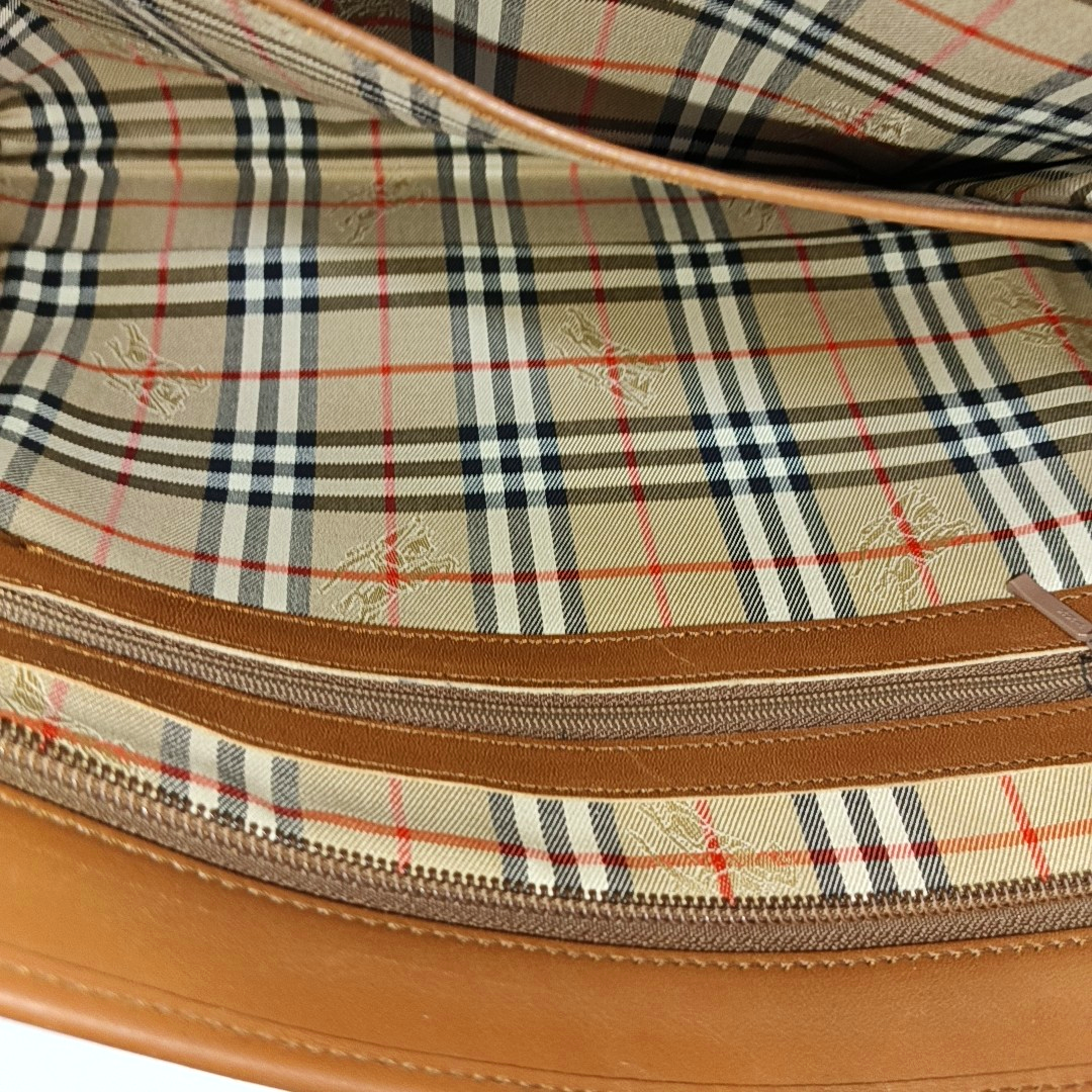 BURBERRY LondonBrown Leather Handbag-(SKU)-13795977