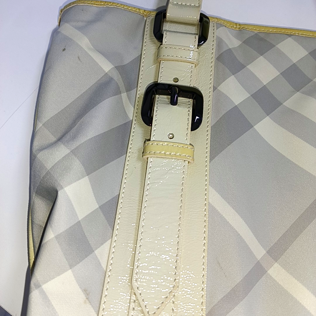 BURBERRY Lowry Light Gray Fabric Tote Bag Black hardware shoulder straps-(SKU)-936956397