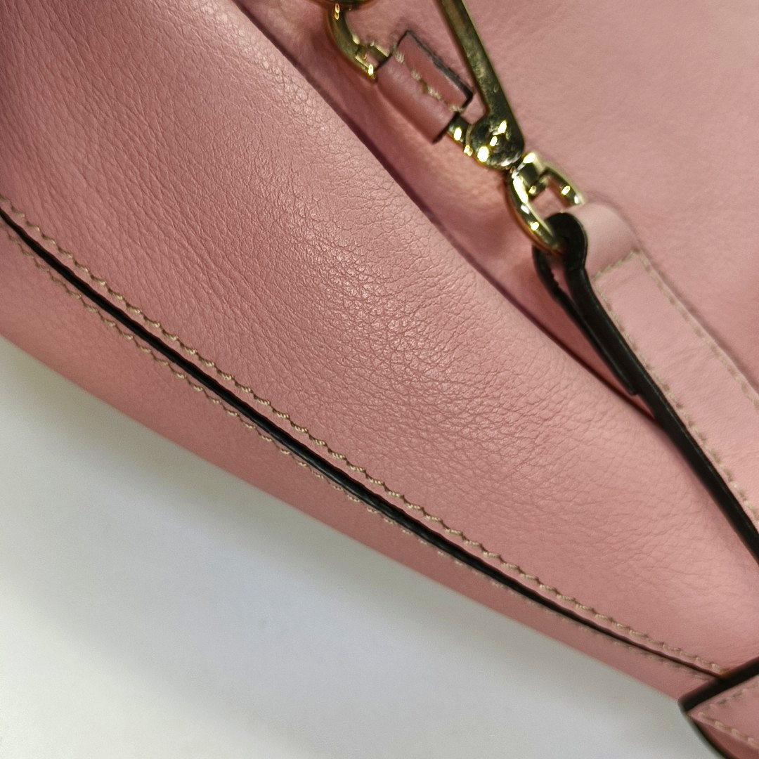 Chloé Faye Pink Cowhide Backpack, Single Shoulder Bag Golden hardware Removable shoulder strap-(SKU)-954247271