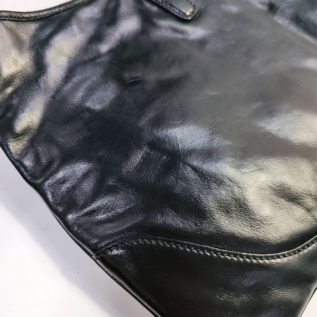GUCCI Jackie Black Cowhide Stripe Strap Shoulder Bag Tote Golden hardware-(SKU)-945400595
