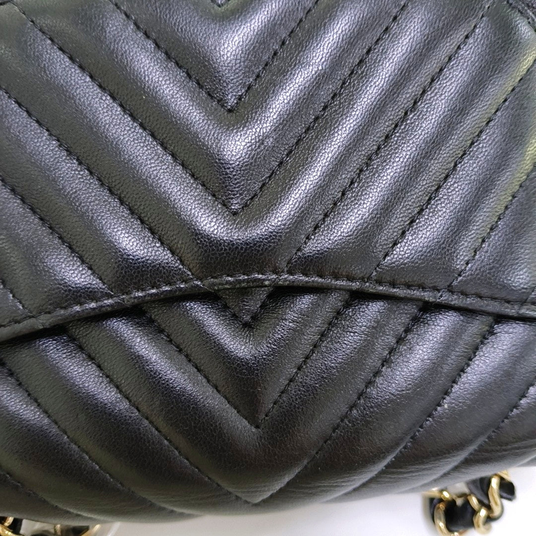 CHANEL CLASSIC FLAP Mini Black Lamb Skin Quilted V Quilted Shoulder Bag Crossbody Bag with Detachable Strap-(SKU)-967501749