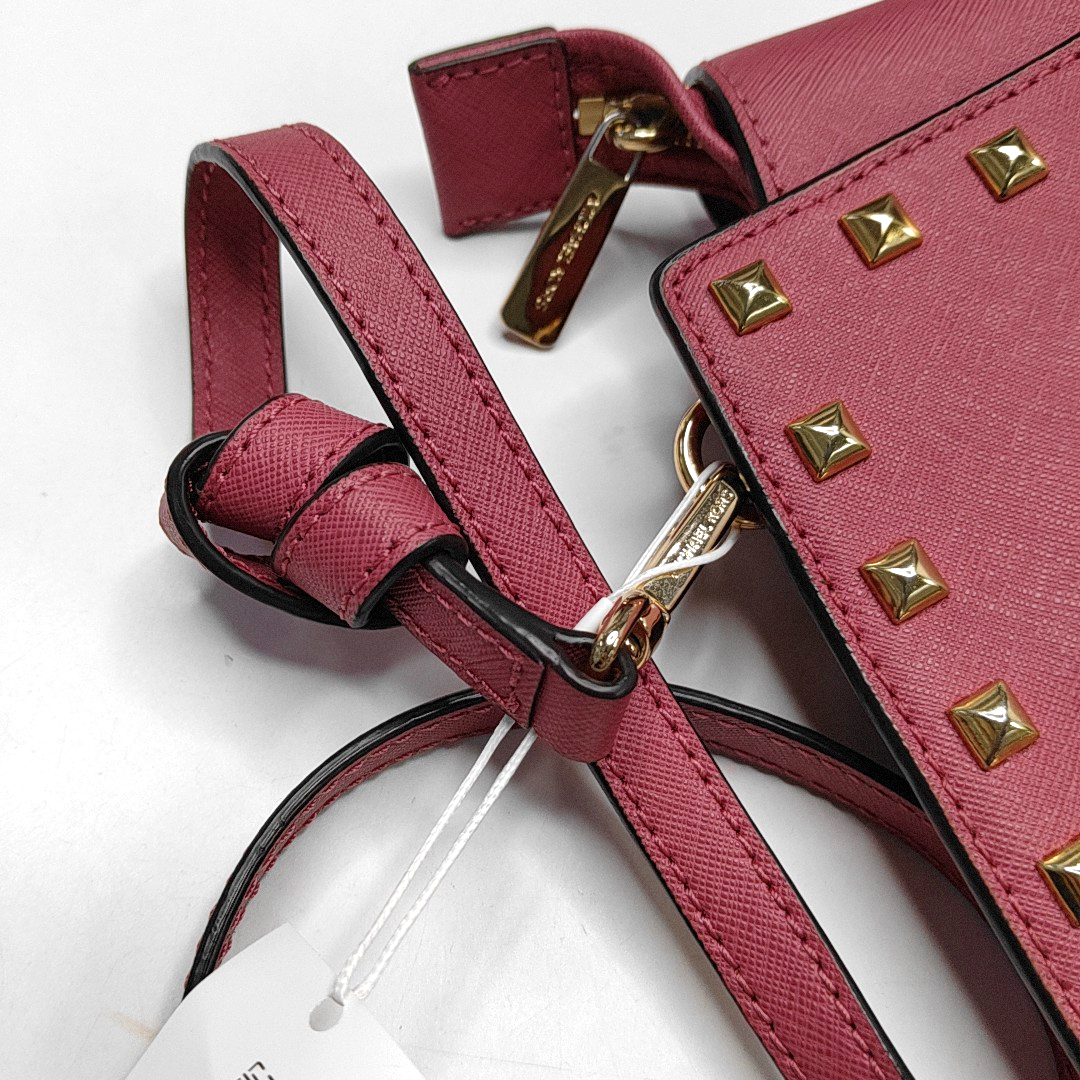 MICHAEL KORS Selma Medium size Pink cowhide studded crossbody bag, shoulder bag Golden hardware Removable shoulder strap-(SKU)-944285673