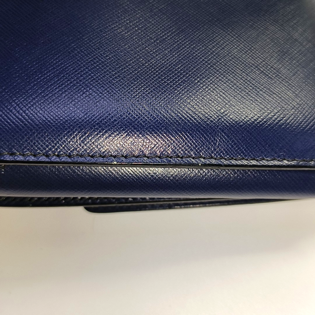 FERRAGAMO Ginny Blue Cowhide Crackle Crossbody Shoulder Bag Golden hardware-(SKU)-932733339