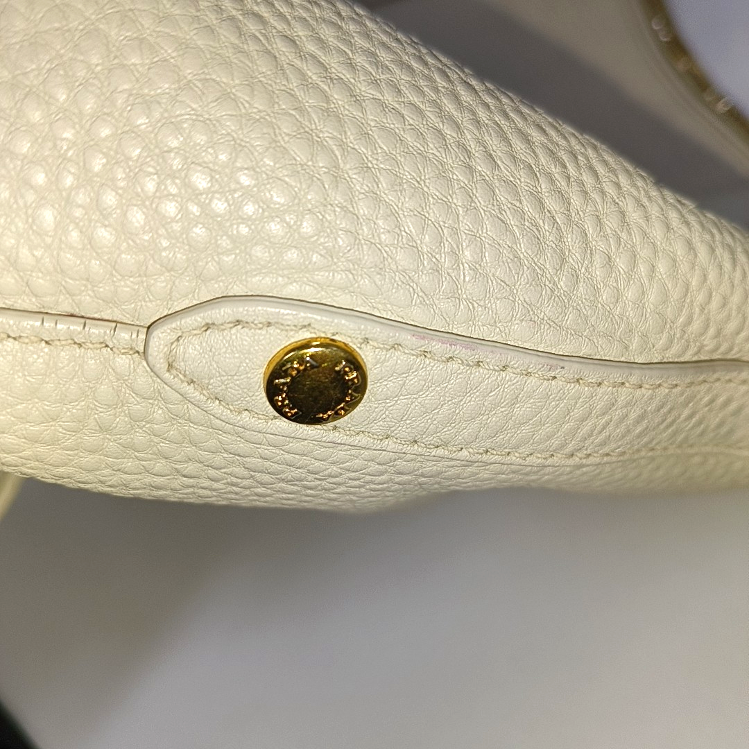PRADA Tote bag White Cowhide Single Shoulder Handbag Crossbody Bag Golden hardware Removable shoulder strap-(SKU)-942033423