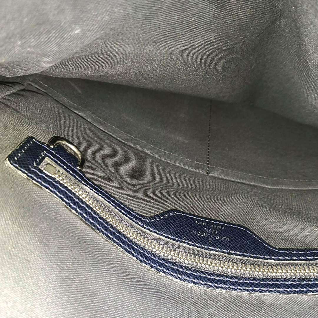 LOUIS VUITTON BOREAL Dark Blue Cowhide Single Shoulder Bag Crossbody Bag Silver Hardware-(SKU)-931854532