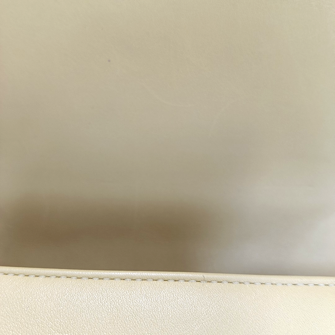 CHANEL BOY CHANEL Small Size Yellow Calfskin Quilted Diagonal Bag, Shoulder Bag with Detachable Strap, Golden Hardware, 27 Clasps-(SKU)-950300826