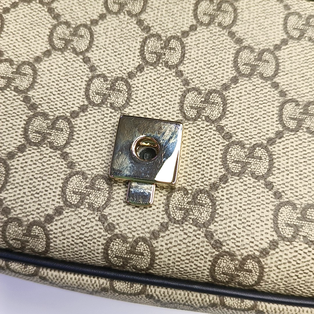 GUCCI Horsebit 1955 Small Size Beige Coated Canvas Monogram Horsebit Shoulder Bag Handbag Removable Strap Light Gold Hardware Complete Accessories-(SKU)-963431275