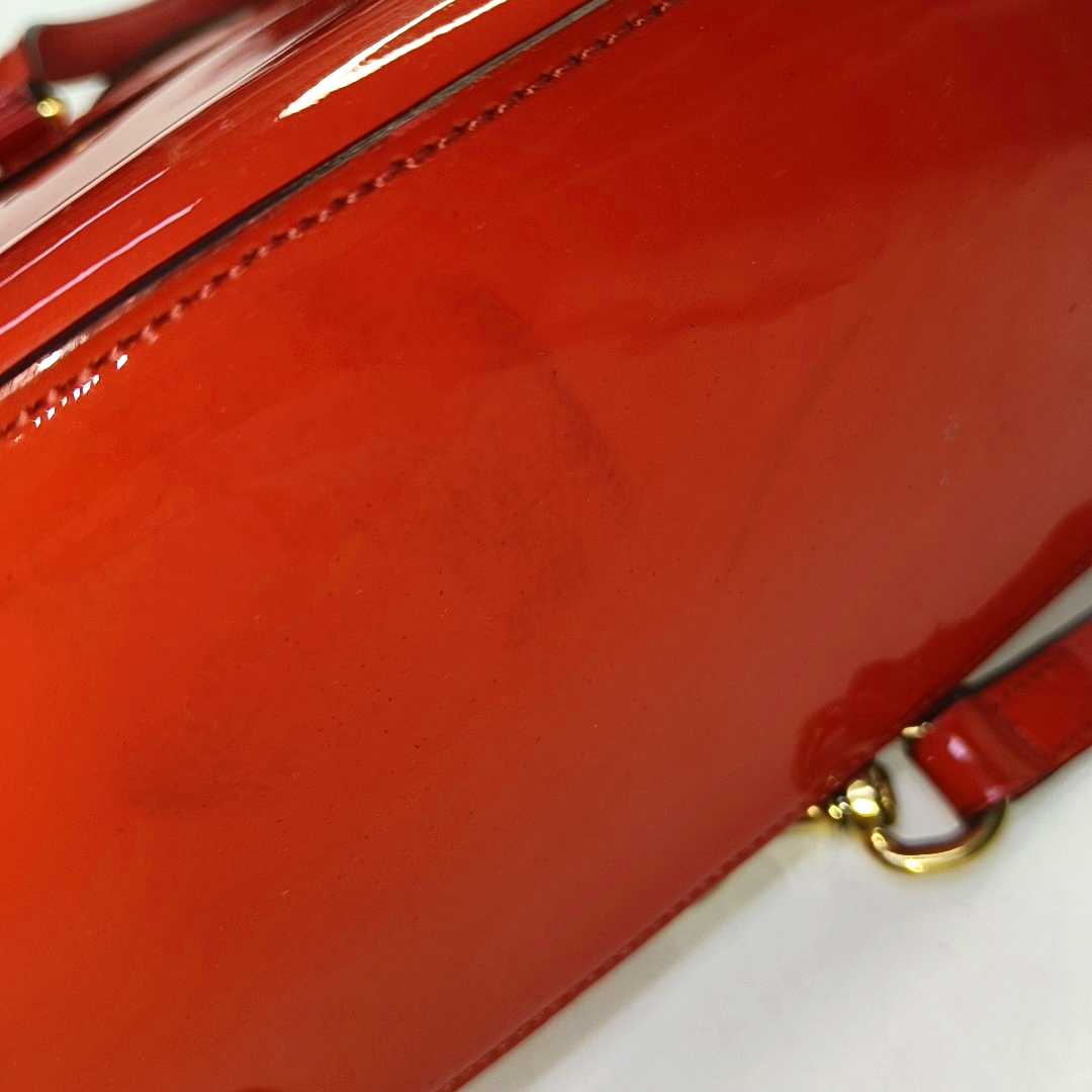 GUCCI Horsebit Chain Red Patent Leather Horsebit Shoulder and Handbag Golden hardware Removable shoulder strap-(SKU)-954143882