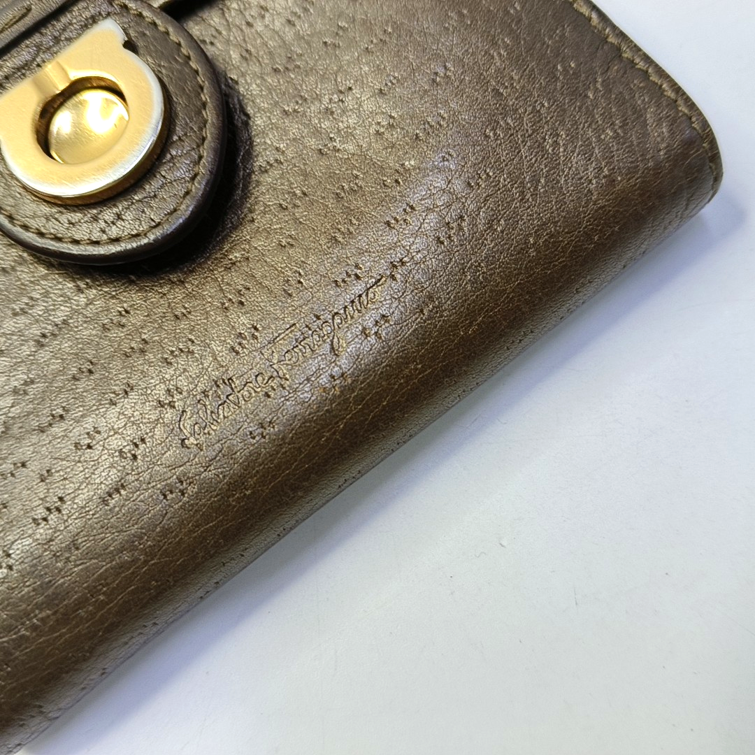 FERRAGAMO Brown Cowhide Wallet Golden hardware-(SKU)-943612339