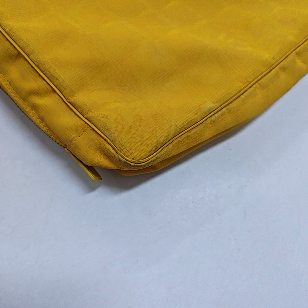 CHANEL TRAVEL LINE Yellow Canvas Ice Grid Jacquard Handbag Silver Hardware 7nan-(SKU)-948075936