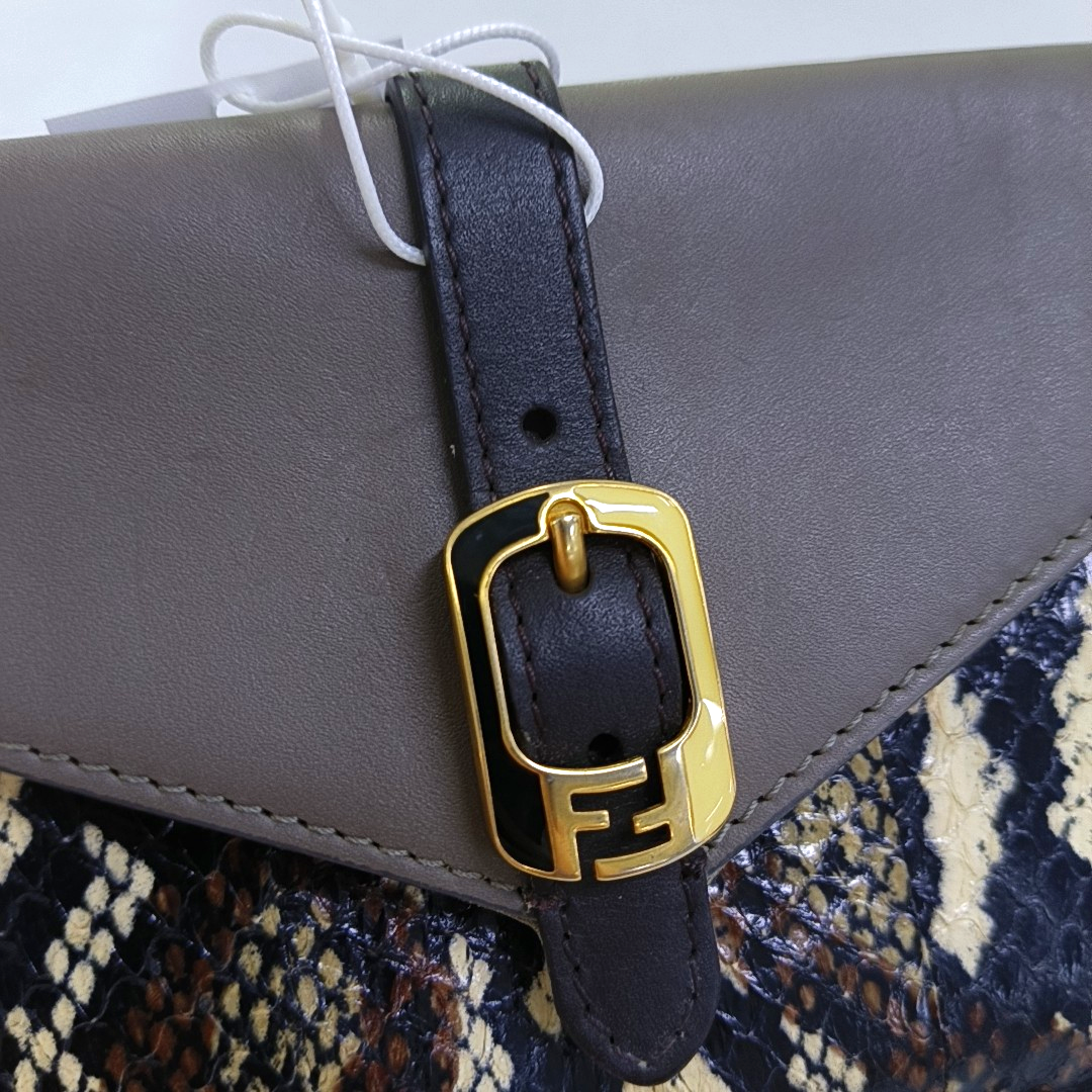 FENDI Gray Snake Skin Clutch Golden hardware-(SKU)-960716690