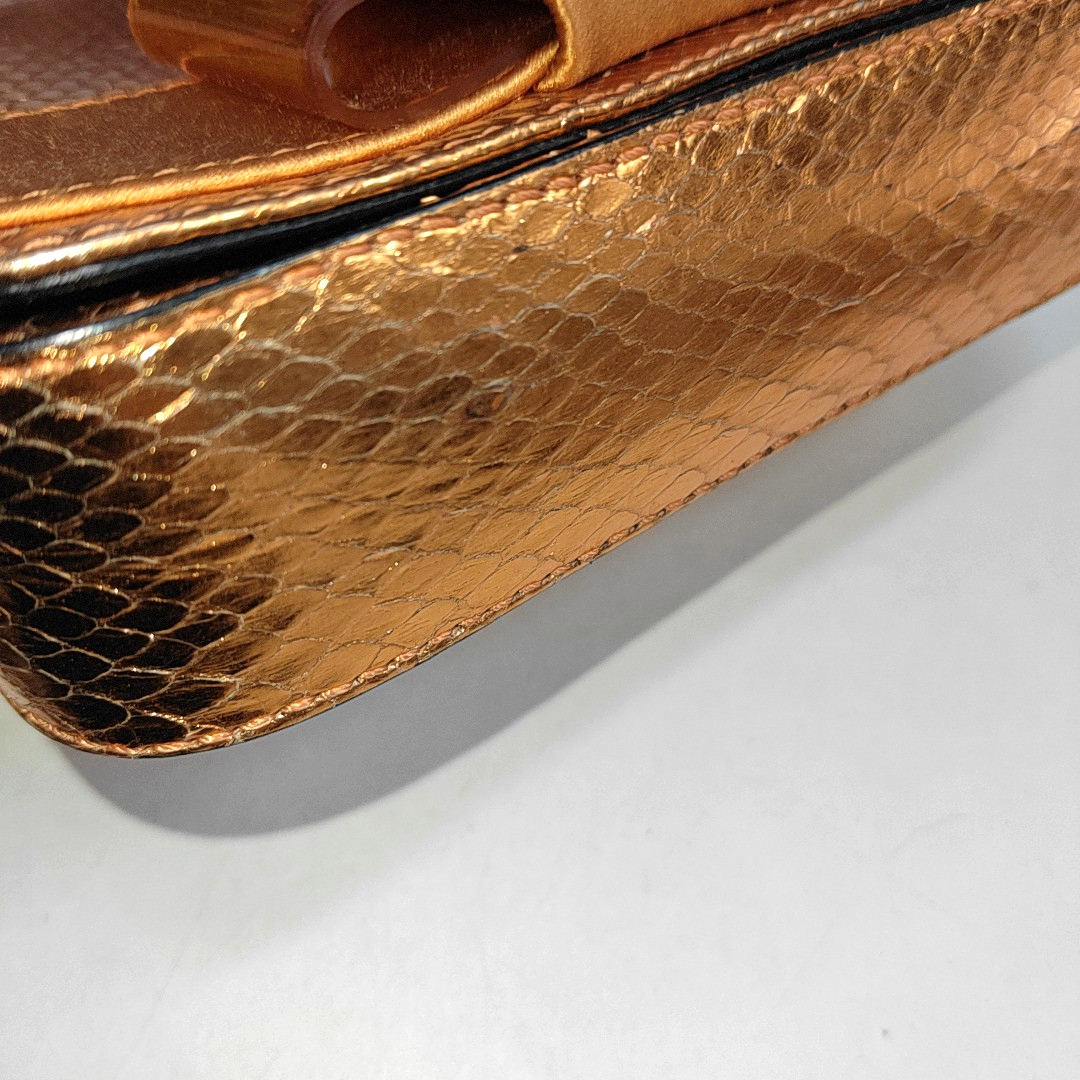 BURBERRY Golden Cowhide Sling Bag Single Shoulder Bag Golden hardware Removable shoulder strap-(SKU)-939200575
