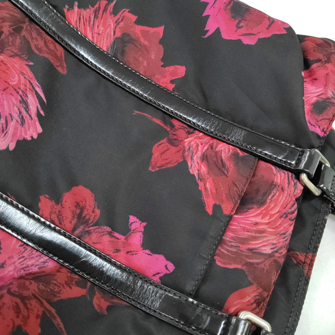 PRADA Tote bag Red Nylon Handbag Silver Hardware-(SKU)-951326942
