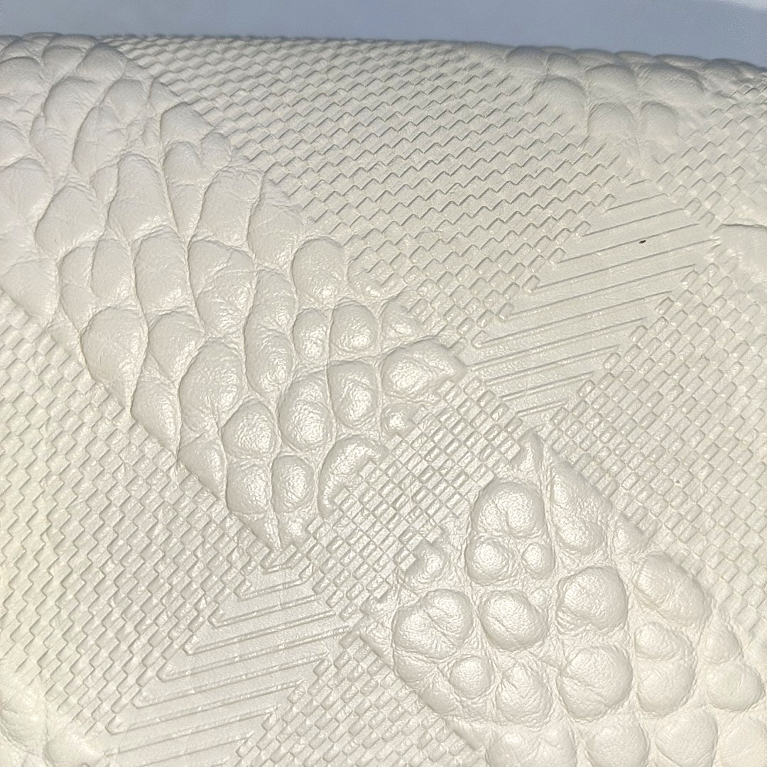 BURBERRY Langley Gray Cowhide Embossed Wallet Golden hardware-(SKU)-14390190