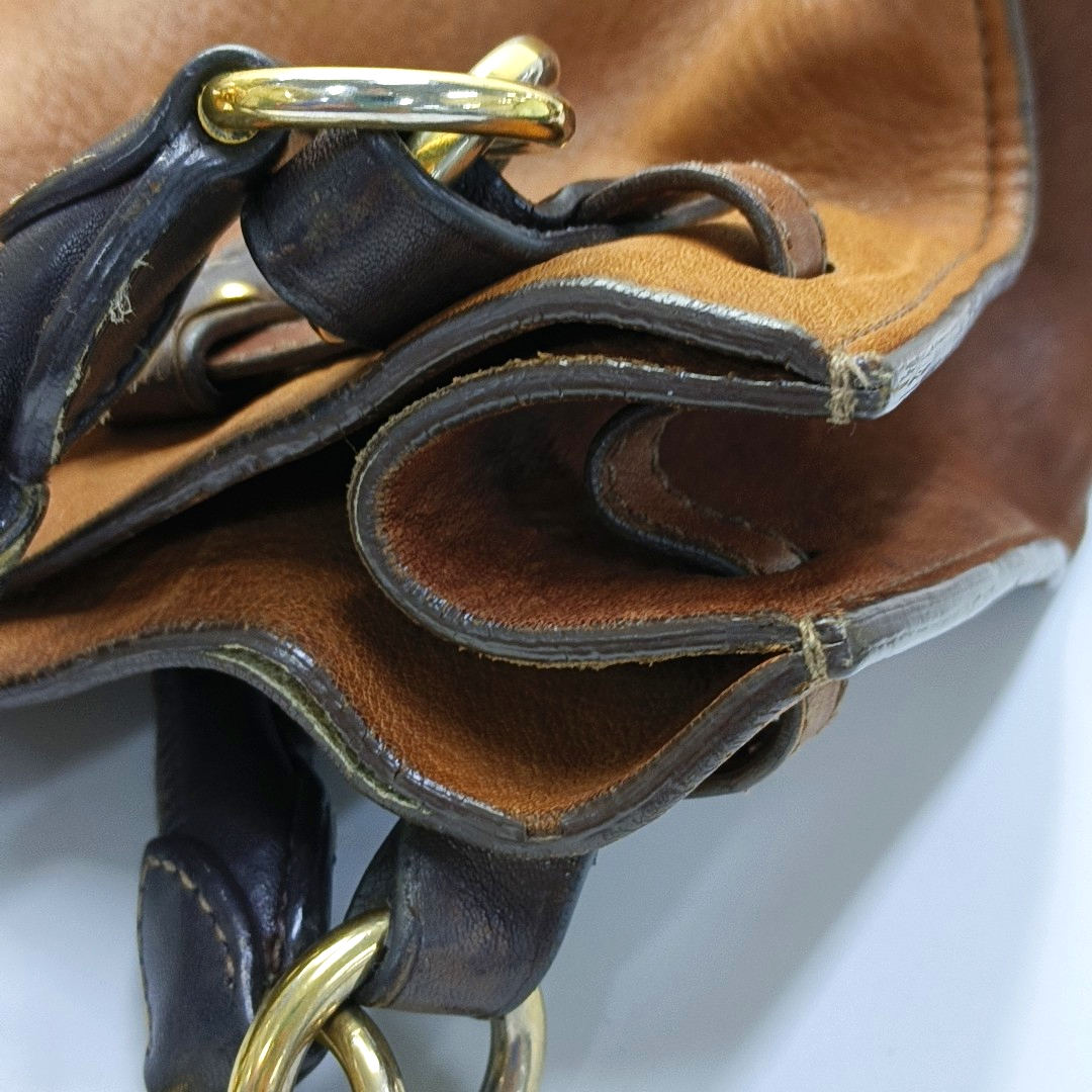 Miu Miu Tote bag Brown cowhide studded single shoulder bag handbag Golden hardware Pouch detachable shoulder strap-(SKU)-958962712