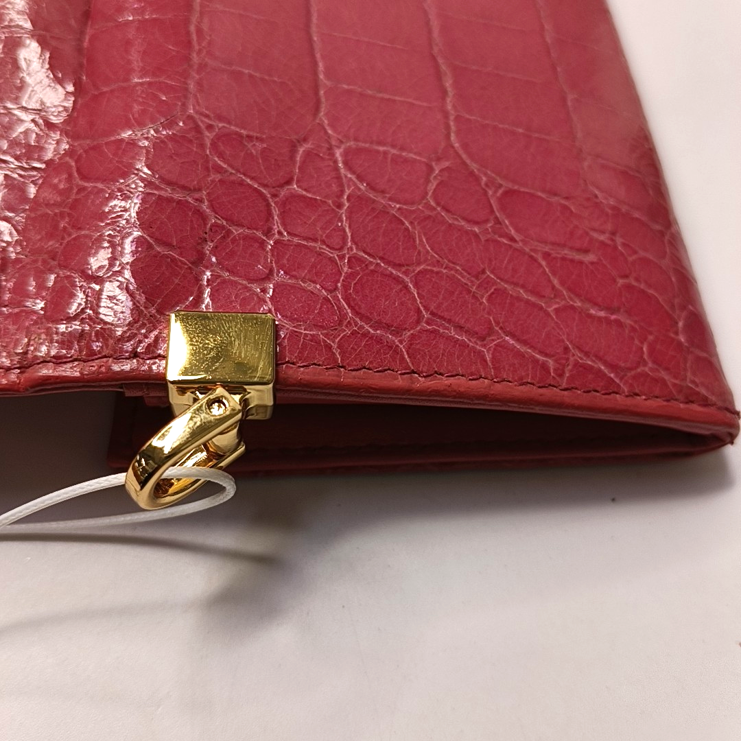 Miu Miu Pink cowhide crocodile-pattern wallet Golden hardware-(SKU)-947973740