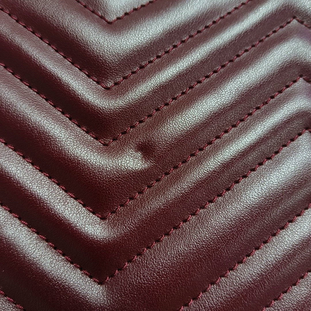GUCCI GG Marmont Small Burgundy Calfskin Quilted Wave Pattern Crossbody Bag with Gold Hardware-(SKU)-971223206