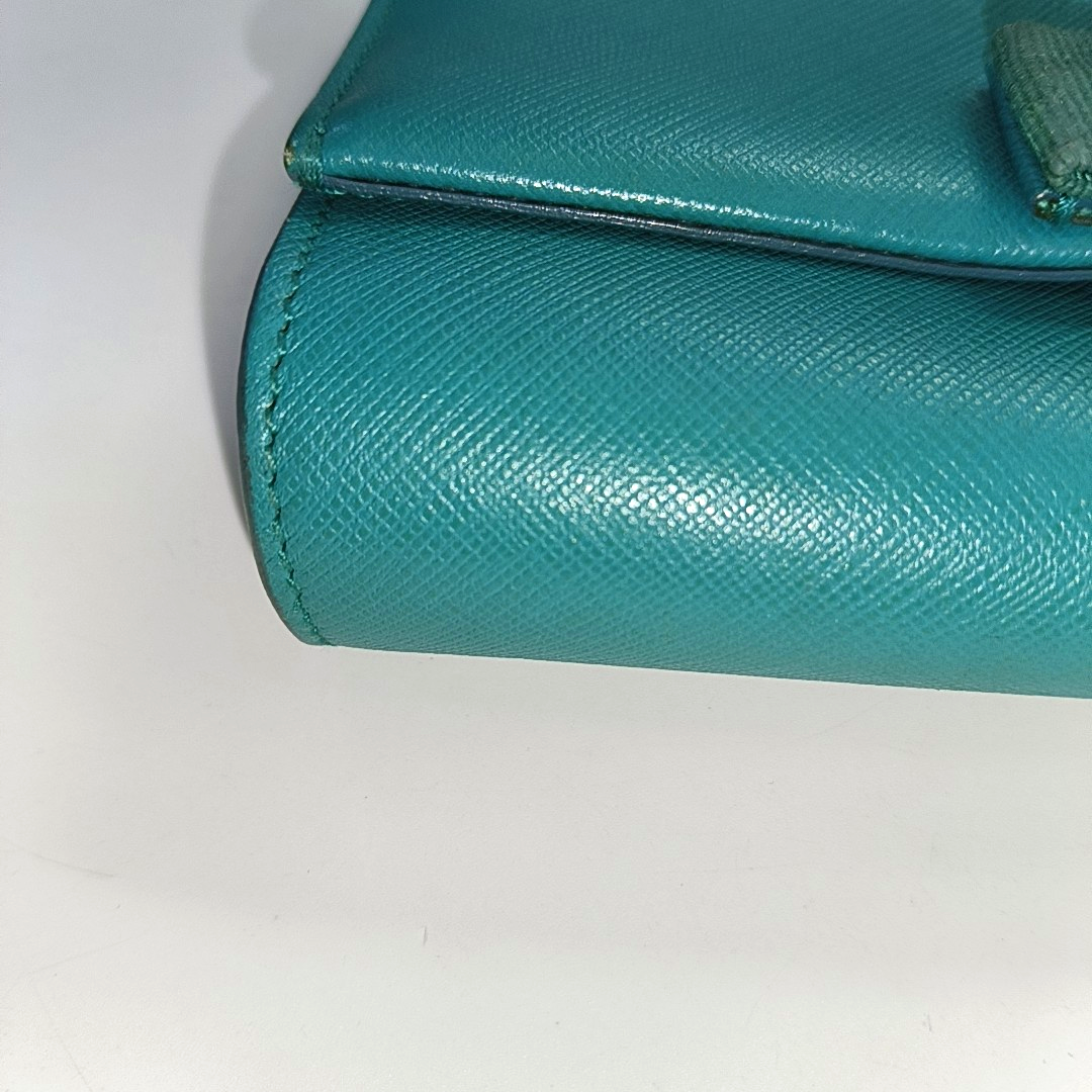 FERRAGAMO Vara Green Cowhide Single Shoulder Bag Crossbody Golden hardware Removable shoulder strap-(SKU)-930663462